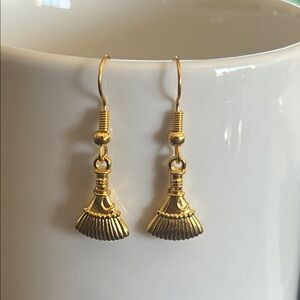Elegant Gold Dangle Earrings